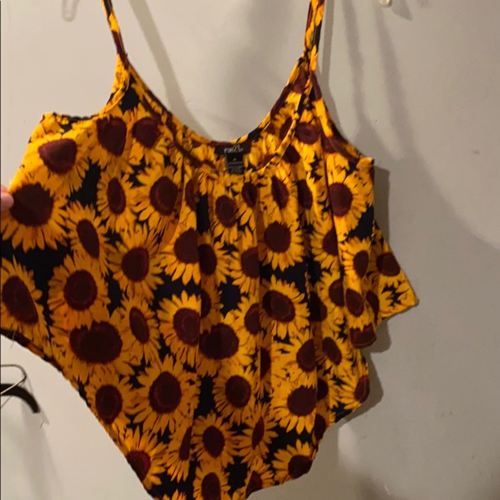 Sunflower Rue 21 Top - Picture 2 of 3